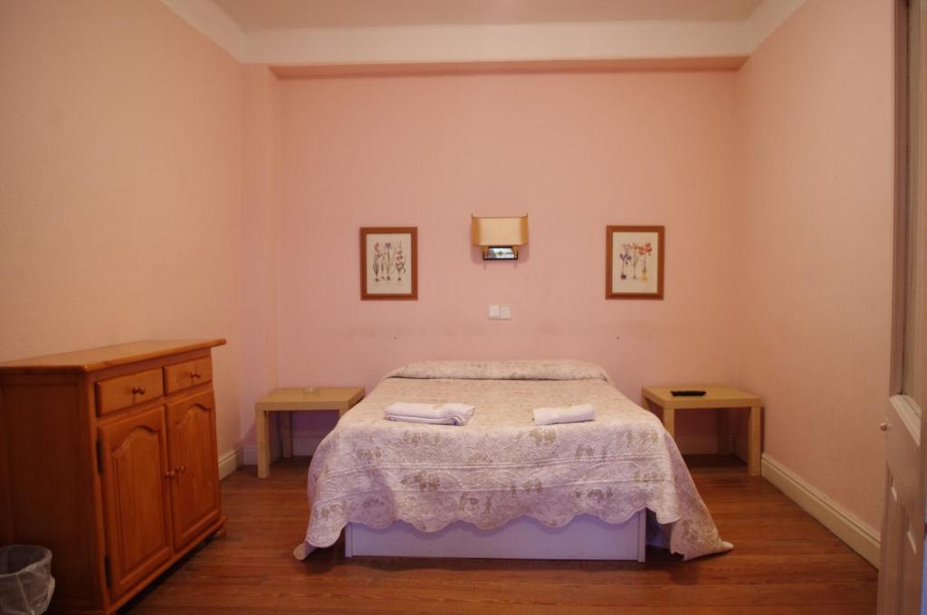 Pension "La Marina" Castro Urdiales Oda fotoğraf