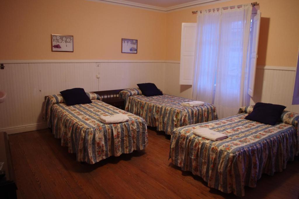 Pension "La Marina" Castro Urdiales Oda fotoğraf